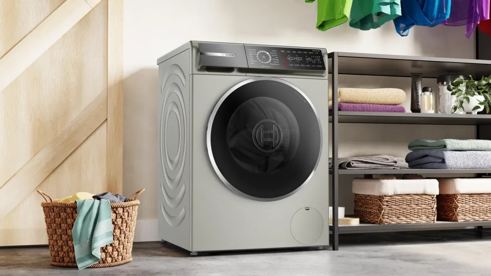 Series 8 Front-Loading Washing Machine – 9 kg, 1400 RPM, Silver Inox | Bosch WGB2440XEG